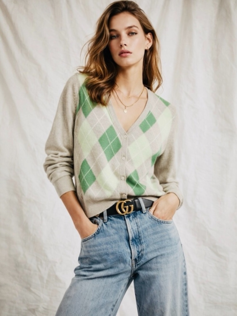 H&M Argyle V-Neck Button Cardigan Beige Green Knit Sweater Size M Fall Preppy